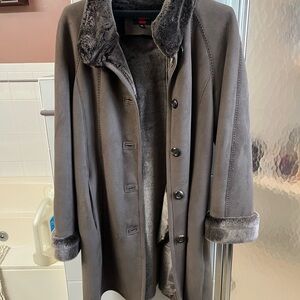 Vintage Gallery Suede Jacket - brand new!!
